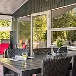 Σπίτι διακοπών 3 Bedroom Pet Friendly In *
