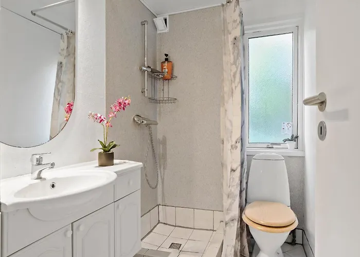 Casa vacanze 3 Bedroom Pet Friendly In *